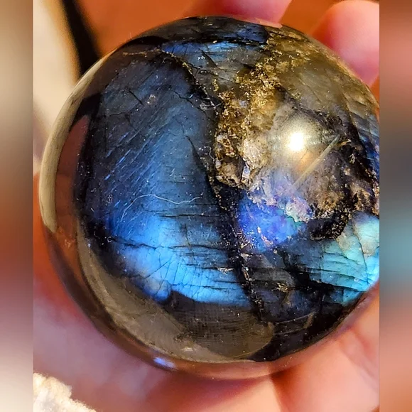 Blue Flash Labradorite Crystal Sphere - Picture 1 of 10